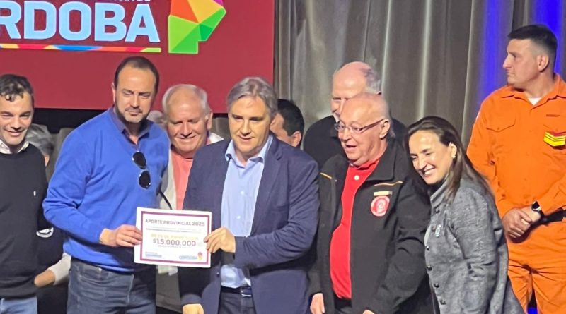 El Gobierno Provincial entregó $15 millones a Bomberos de Brinkmann